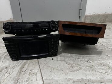 решотка на спринтер: Б/у, 2-DIN, Без системы