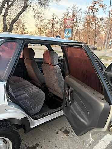 ВАЗ (ЛАДА): ВАЗ (ЛАДА) 21099: 2001 г., Седан — 10