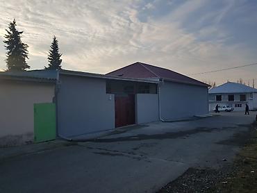 Həyət evləri və villaların satışı: İsmayıllı rayon, Günəşli qəsəbəsində təcili həyətyanı ev satılır — 15