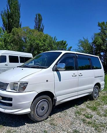 мини трактор япон: Toyota Town Ace: 1998 г., 2 л, Автомат, Бензин, Минивэн — 4