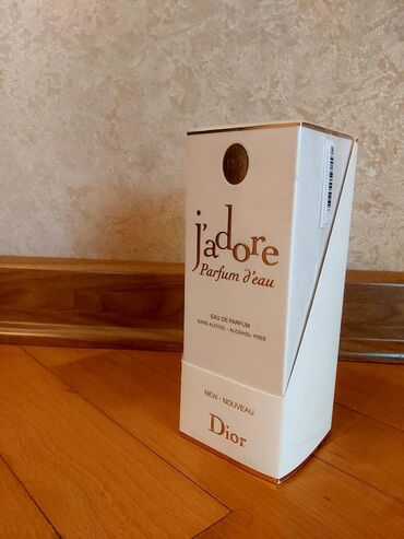 Ətriyyat: Tam original "Dior Jadore", 100 ml