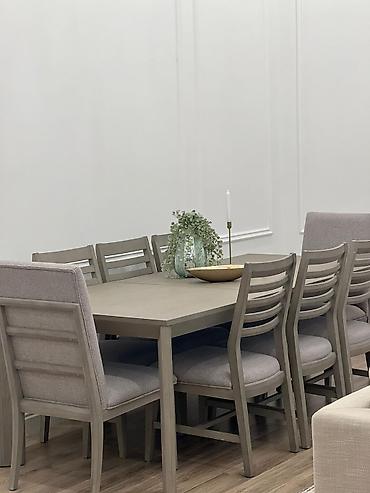 Qonaq otağı üçün, İşlənmiş, Açılan, Kvadrat masa, 8 stul