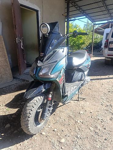 Скутеры: Макси-скутер Yamaha, 150 куб. см, Бензин, Б/у — 2