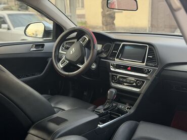 Hyundai: Hyundai Sonata: 2018 г., 2 л, Автомат, Газ, Седан — 11