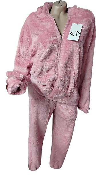 north face komplet: Tedy kompleti(m/l xl/xxl)Premekani i pretopli Boje:plava, puder — 2