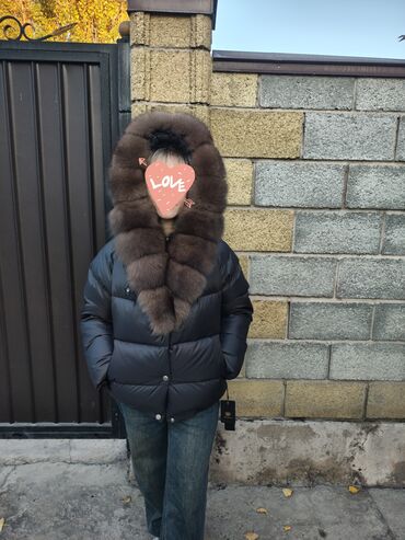 продаю связи с переездом: Пуховик, Кыска модель, Кытай, Аңтери менен, Капюшону бар, Оверсайз, XL lalafo.kg да продаю связи с переездом: Пуховик, Кыска модель, Кытай, Аңтери менен, Капюшону бар, Оверсайз, XL