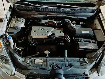 renault megane 2007 1.5 dizel: Hyundai Accent: 1.4 l | 2006 il Sedan — 4
