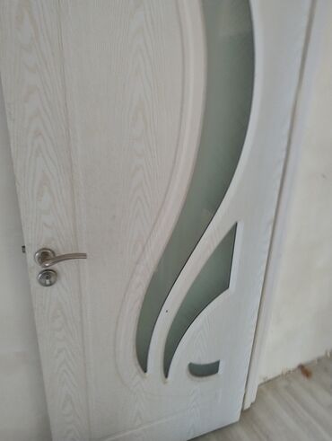 Otaq qapıları: Qonaq otağı üçün İşlənmiş Otaq qapısı Zamok ilə, Zəmanətsiz, Ödənişli çatdırılma — 6