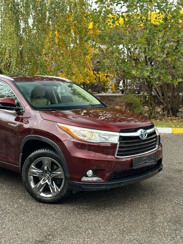 Toyota: Toyota Highlander: 2015 г., 3.5 л, Автомат, Гибрид, Внедорожник