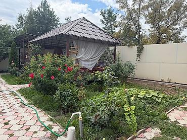 Продажа дачи: Продаётся прекрасный, цветущий, благоустроенный загородный дом с — 8