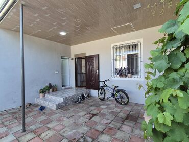 ehmedlide vip kiraye evler: 3 otaqlı, 80 kv. m, Yeni təmirli