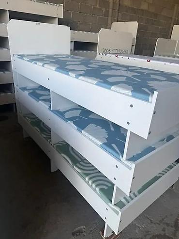 bunk bed: Односпальная кровать, Новый, С мягкой обивкой, длина - 190 см — 2
