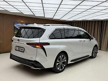 Toyota: Toyota Granvia: 2024 г., 2.5 л, Автомат, Гибрид, Минивэн — 7