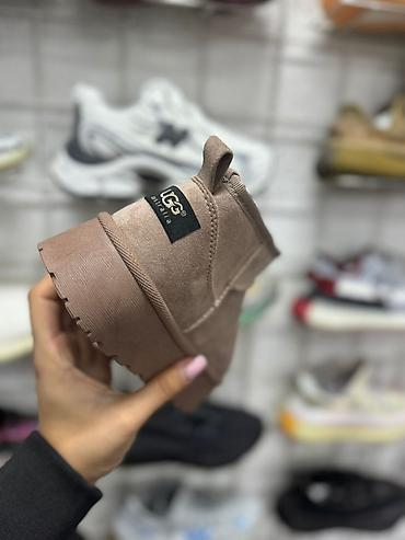 Ugg obuća: Ugg mini classic čizmice NOVO Novo Brojevi 36 do 41 fb Moja — 13
