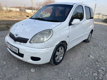 Toyota: Toyota Funcargo: 2002 г., 1.3 л, Автомат, Бензин, Хэтчбэк — 3