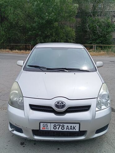 toyota verso купить: Toyota Corolla Verso – это компактный минивэн серебристого цвета