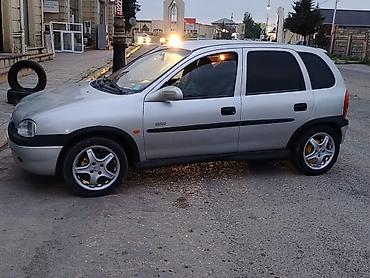 bmw e60 m: Opel Corsa: 1.2 l | 2000 il Hetçbek — 4