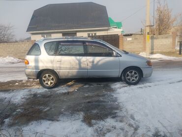 Toyota: Toyota Ipsum: 2000 г., 2 л, Автомат, Газ, Минивэн