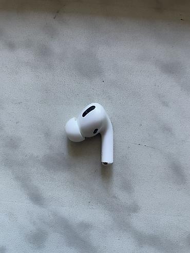 islenmis iphone 11 pro: Apple AirPods pro ( sağ qulaq və qutusu) Ümumilikdə batareyka — 4