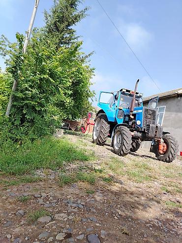 Traktorlar: MTZ 82.1 “Belarus” traktor - Rəng: mavi, kabinalı - Ön təkər ölçüsü — 4
