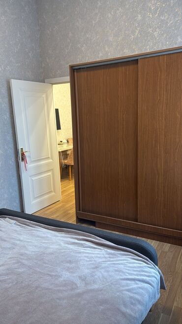 Uzunmüddətli kirayə mənzillər: 400AZN/ay Yeni tikili 3otaqlı Sahe 60 m² Mertebe 2 / 2 Təmirli — 2