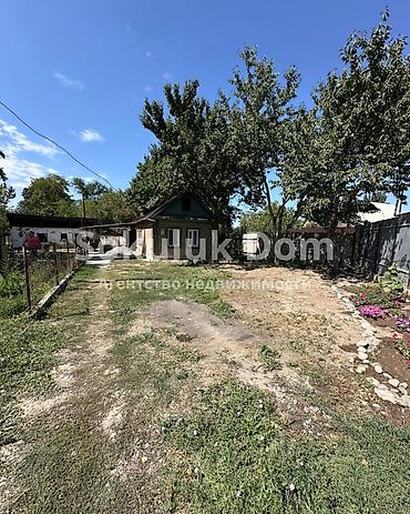 двухкомнатный дом: 🏠Продается дом в с. Сокулук 🟡 Комнаты: 2 🟡 Участок: 12 соток 🟡 — 6
