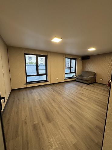 Коммерческая недвижимость: Адрес в 2 гис: Чуйкова 130а. 25м² на 2-м этаже креатив‑центра (общая — 3