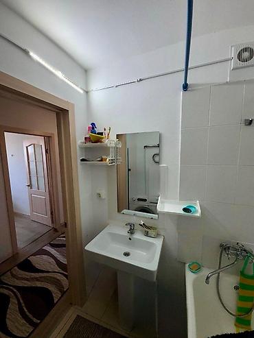 Продажа квартир: 3 комнаты, 56 м², 5 этаж — 2