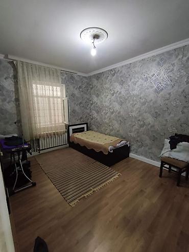 satılan evler: 4 otaqlı, 104 kv. m, Kredit yoxdur, Orta təmir — 10
