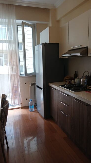 Uzunmüddətli kirayə mənzillər: Ev Xırdalanda Kristal Abşeron 1 də yerləşir Ev 2 otaq di ev super -da lalafo.az — 8 Uzunmüddətli kirayə mənzillər: Ev Xırdalanda Kristal Abşeron 1 də yerləşir Ev 2 otaq di ev super — 8