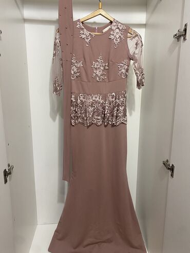 платье одежда: Вечернее платье, S (EU 36)
