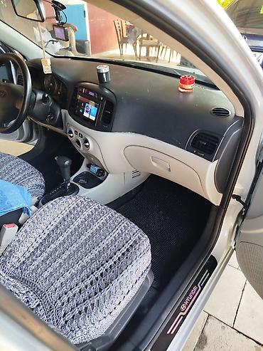 kia rio motor: Hyundai Accent: 0.4 l | 2010 il Hetçbek — 4