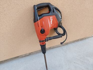 četke za aku bušilicu: Hilti te 70 busi stema sds max futer 1800w šaljem snimak kako radi