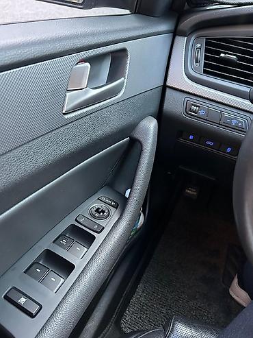 Hyundai: Hyundai Sonata: 2018 г., 2 л, Автомат, Газ, Седан — 9