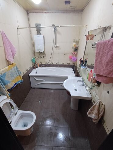 Köhnə tikili: Bakı, 3 otaqlı, Köhnə tikili, m. Nəriman Nərimanov, 63 kv. m — 7