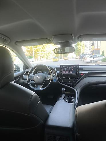 mazda 2: Toyota Camry: 2021 г., 2.5 л, Автомат, Гибрид, Седан — 5