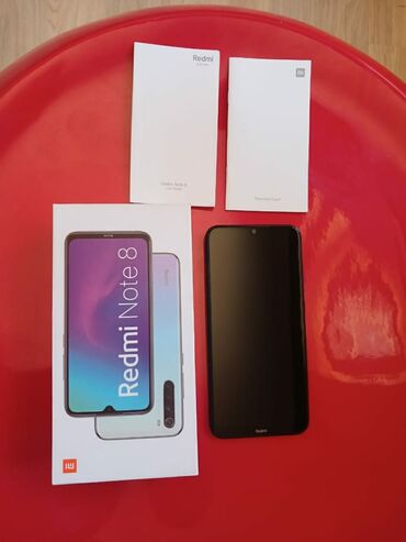 ucuz huawei telefonlar: Xiaomi Redmi 8, 32 GB, rəng - Qara, 
 Barmaq izi, İki sim kartlı