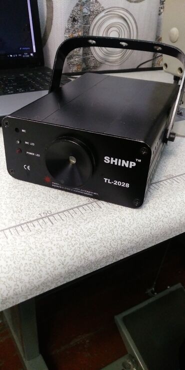 колонки для кафе: Лазерная установка фирмы SHINP модель TL-2028. Полностью алюминиевый