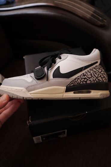 крассовки найк: Nike Air Jordan Legacy 312 Low Оригинал куплены в Америке в