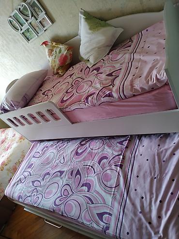 uşaq carpayısı ikinci əl: Oğlan və qız üçün, İşlənmiş, Çarpayı, Matras ilə — 5