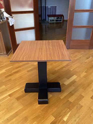 60 70 masa: Kvadrat masa - Ölçü: təqribən 70x70 sm kvadrat üstlük (taxta/laminat — 5