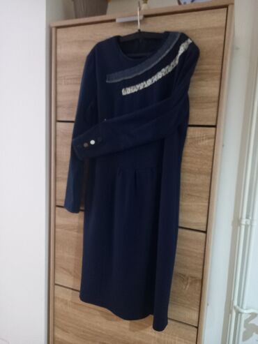 plisirane duge haljine: 2XL (EU 44), bоја - Tamnoplava, Drugi stil, Dugih rukava