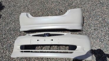 авто запчасти на фит: Задний Бампер Honda 2003 г., Б/у, цвет - Белый, Оригинал