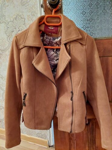 qaroskali paltar modelleri: Женская куртка S (EU 36)