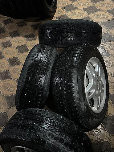 Комплект из 4 автомобильных колес в сборе: зимние шины с дисками прошу — 2