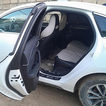 BYD: BYD Destroyer 05: 1.5 l | 2025 il 5700 km Sedan — 18