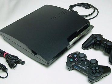 elektronska: U ponudi Sony Playstation 3 sa naslova. Konzola je lepo očuvana, radno — 7