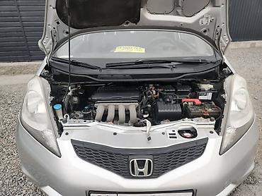 Honda: Honda Fit: 2009 г., 1.3 л, Робот, Бензин, Хэтчбэк — 1