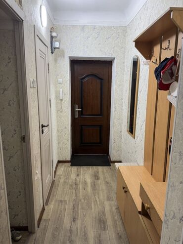 купить квартиру в строящемся доме: 2 бөлмө, Кыймылсыз мүлк агенттиги, Чогуу жашоосу жок, Жарым -жартылай эмереги бар