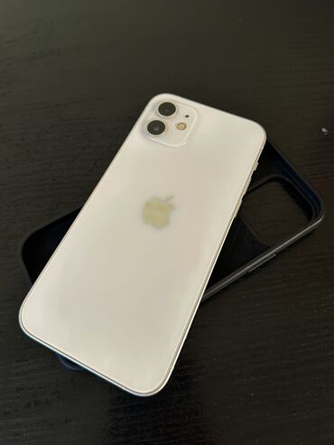 б у телефоны ми: IPhone 12, Б/у, 64 ГБ, Белый, Защитное стекло, Чехол, 80 %